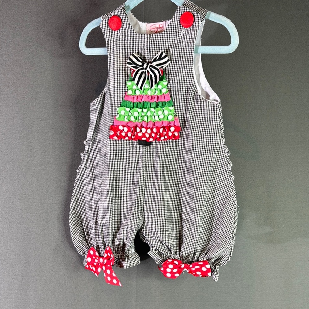 Mud Pie Black and White Jumpsuit with Playful Ruffles size 0-6 months